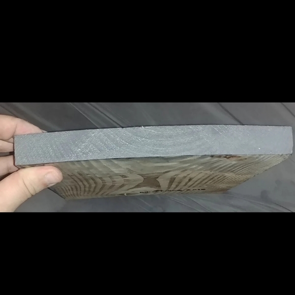 Hand carved and painted wood plaque - Picture 4 of 4